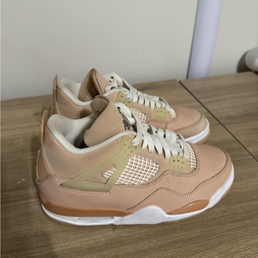 Jordan 4 shimmer